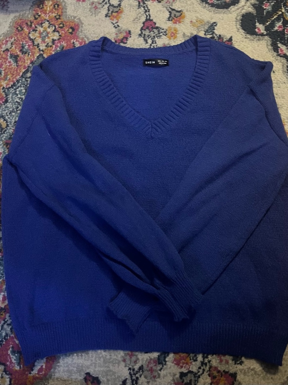 SHEIN Men’s Royal Blue V-Neck Pullover Sweater